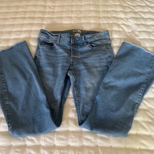 SO Blue Ankle Cropped Jeans